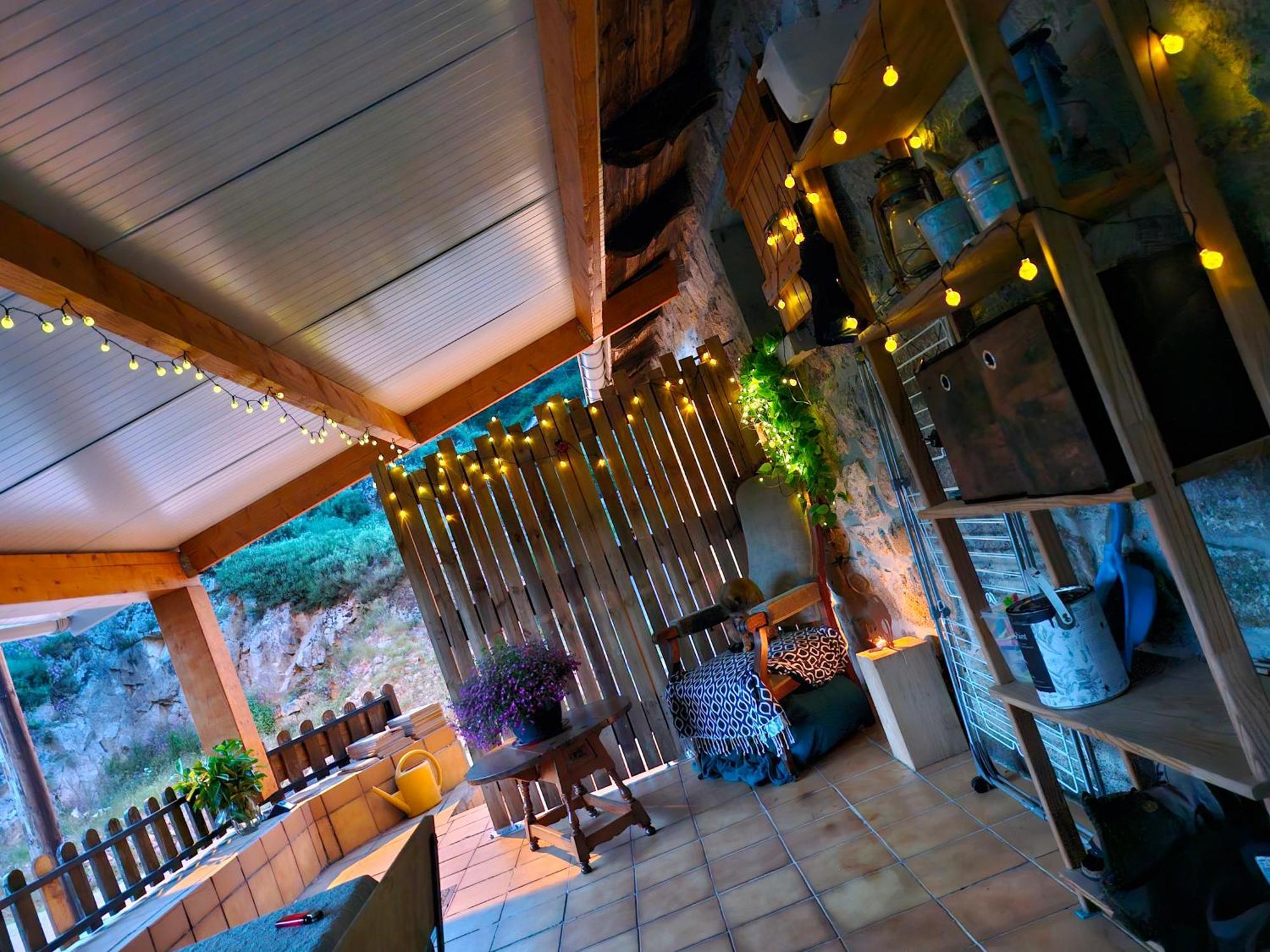 La Maison Des Lucioles Saint-Julien-Boutieres Ngoại thất bức ảnh