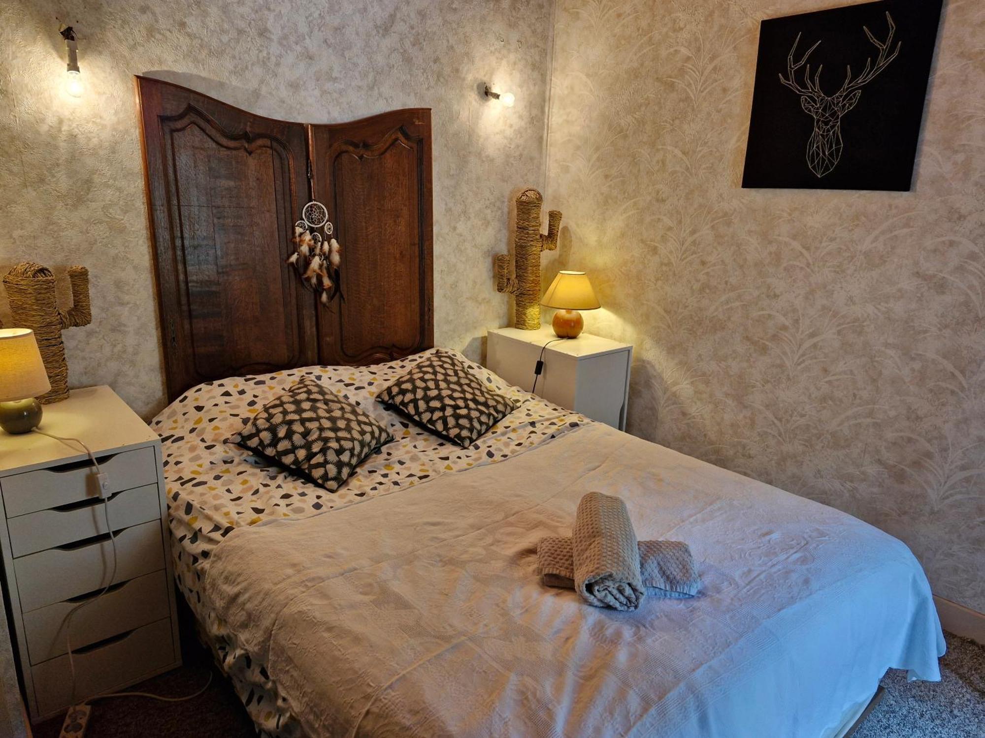 La Maison Des Lucioles Saint-Julien-Boutieres Ngoại thất bức ảnh